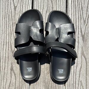 Wild Fable Black Cutout Slide Sandals